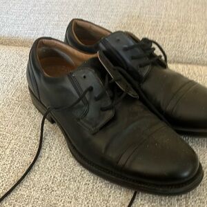 Classic Black Men's Dress Shoes